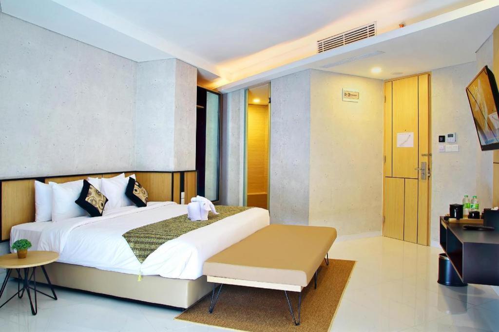 Bbc Hotel Lampung Bandar Jaya Gunungsugih Exterior foto